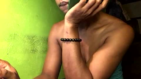 Snapshot of blackasiancockts chatting on 29, 10, 2025 Crystal online show from 29, 10, 2025