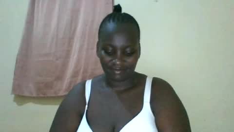 Snapshot of blackbeauty002 chatting on 17, 6, 2026 PACIFICA online show from 17, 6, 2026