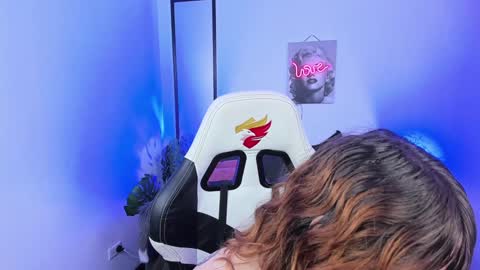 Sophie online show from 3, 2, 2025