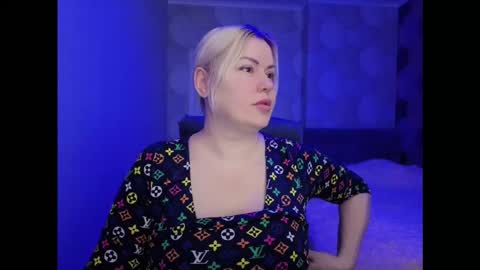 Snapshot of blackeyes11 chatting on 12, 1, 2026 blackeyes11 online show from 12, 1, 2026