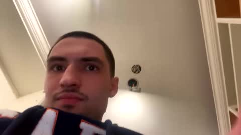 blackhawk1235259 online show from 22, 4, 2026