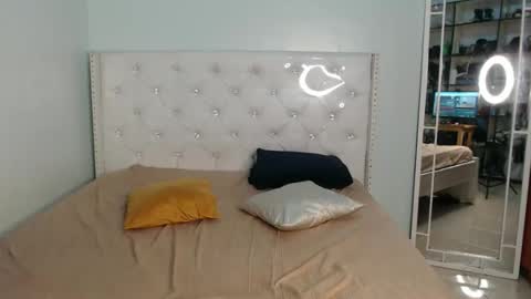 Cleo online show from 28, 4, 2026