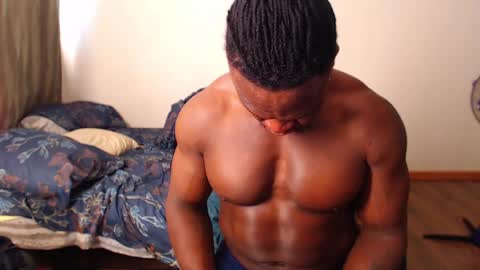 Snapshot of blackmusclegym chatting on 5, 2, 2025 blackmusclegym online show from 5, 2, 2025