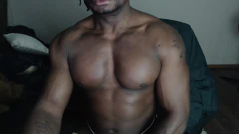 Snapshot of blackmusclegym chatting on 25, 2, 2025 blackmusclegym online show from 25, 2, 2025
