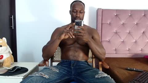 Snapshot of blacknikes chatting on 25, 12, 2024 Twtter 1MikeBeckford Onlyfns beckfordmike online show from 25, 12, 2024