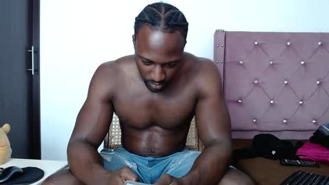 Snapshot of blacknikes chatting on 30, 12, 2024 Twtter 1MikeBeckford Onlyfns beckfordmike online show from 30, 12, 2024