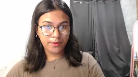 Ellez online show from 25, 10, 2025