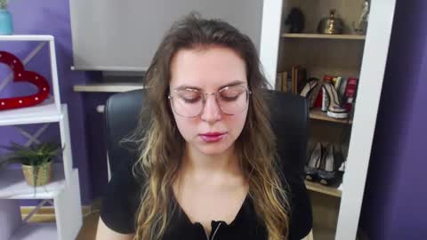 Snapshot of blackrosezoey chatting on 10, 1, 2025 Z O E Y online show from 10, 1, 2025