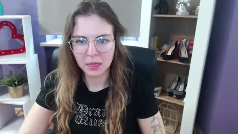 Snapshot of blackrosezoey chatting on 3, 3, 2025 Z O E Y online show from 3, 3, 2025