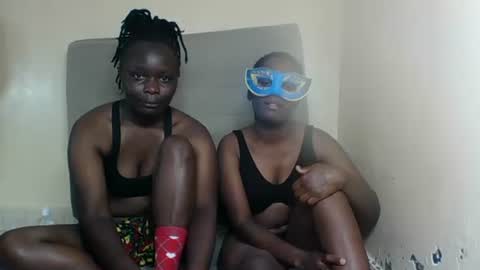 Snapshot of blacks_nastay chatting on 28, 9, 2025 blacks_nastay online show from 28, 9, 2025