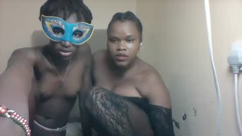 Snapshot of blacks_nastay chatting on 20, 10, 2025 blacks_nastay online show from 20, 10, 2025