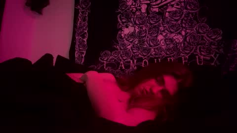 Snapshot of blackstarzara chatting on 21, 12, 2024 blackstarzara online show from 21, 12, 2024