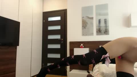 Adry online show from 12, 3, 2025