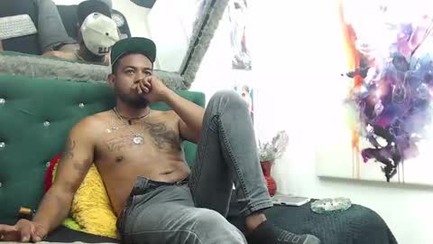 Snapshot of blade_foxx chatting on 6, 1, 2025 Richard online show from 6, 1, 2025