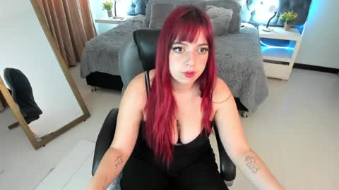 Snapshot of blair_red_ chatting on 8, 5, 2026 blair_red_ online show from 8, 5, 2026
