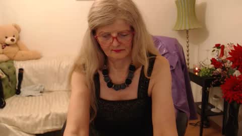 Snapshot of blairfort chatting on 17, 2, 2025 blairfort online show from 17, 2, 2025