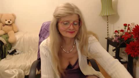 Snapshot of blairfort chatting on 10, 3, 2025 blairfort online show from 10, 3, 2025