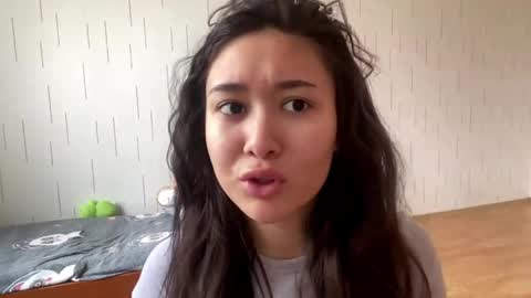 Mila online show from 5, 4, 2026