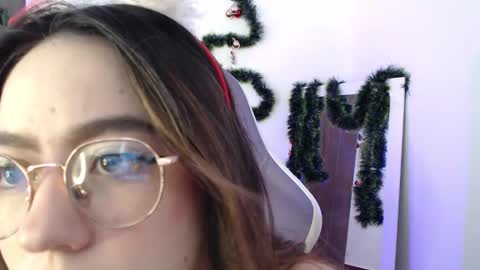   online show from 24, 12, 2024