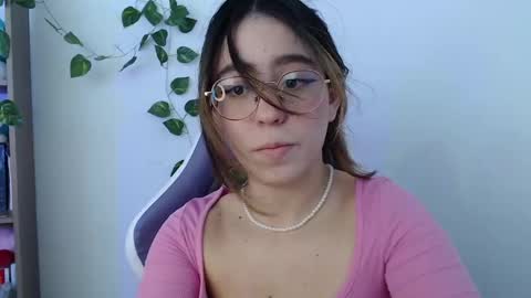   online show from 13, 1, 2025