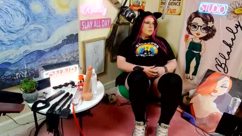 Blakely Morningstar   online show from 18, 4, 2026