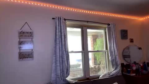 Snapshot of blaket2026 chatting on 10, 11, 2025 blaket2026 online show from 10, 11, 2025