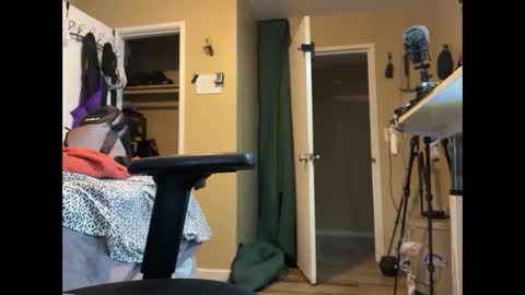 Blackjag00 online show from 10, 2, 2026