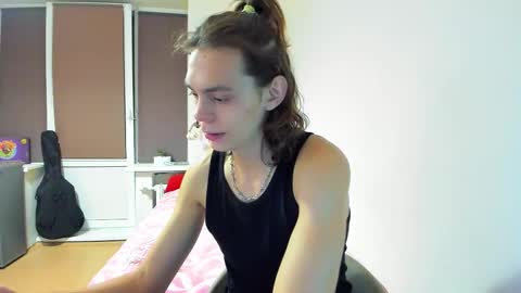 Snapshot of blazet0ne chatting on 17, 9, 2025 David online show from 17, 9, 2025