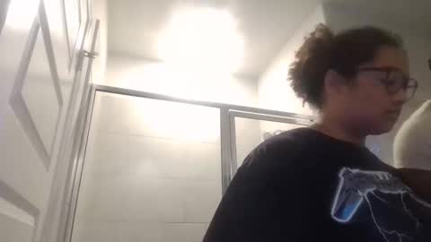 BLESSICA  EDDIE LOVE online show from 1, 3, 2026