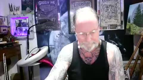 Snapshot of blindsurfer780299 chatting on 10, 2, 2026 blindsurfer780299 online show from 10, 2, 2026