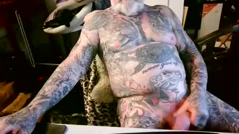 Snapshot of blindsurfer780299 chatting on 9, 3, 2026 blindsurfer780299 online show from 9, 3, 2026