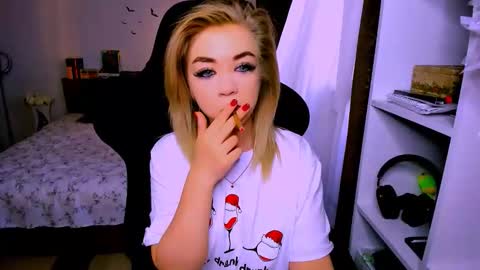 Snapshot of blinkofeyess chatting on 14, 1, 2026 Nicole online show from 14, 1, 2026