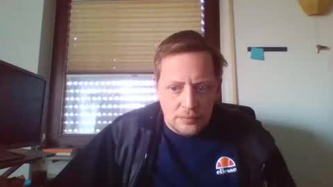 blonde32m online show from 10, 2, 2025