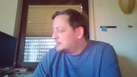 blonde32m online show from 23, 2, 2025