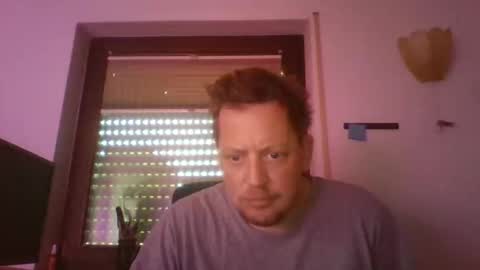 blonde32m online show from 5, 10, 2025