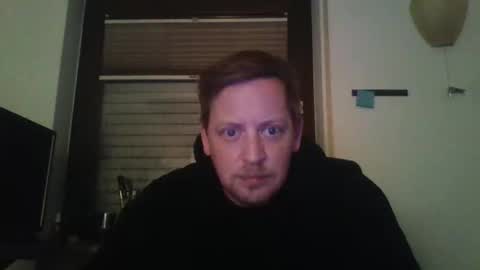 blonde32m online show from 2, 11, 2025