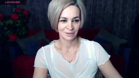 Lola online show from 4, 1, 2025