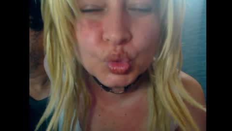 Blontsex online show from 26, 4, 2026