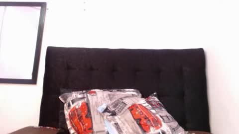 Snapshot of bloom_bbc chatting on 11, 11, 2025 bloom_bbc online show from 11, 11, 2025