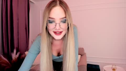 Sophia online show from 23, 1, 2025