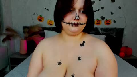 Snapshot of blossom_sonya chatting on 31, 10, 2025 Sonya GTM2 TuWeThFrSaSu 0900am-1500pm online show from 31, 10, 2025