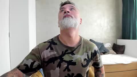 Snapshot of blowmyxxl chatting on 10, 9, 2025 Nico online show from 10, 9, 2025