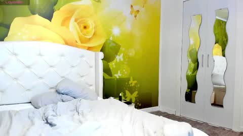 Snapshot of blowmyxxl chatting on 5, 11, 2025 Nico online show from 5, 11, 2025