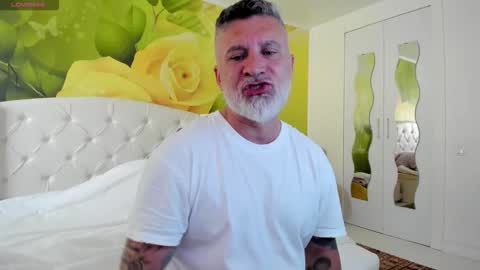 Nico online show from 7, 4, 2026