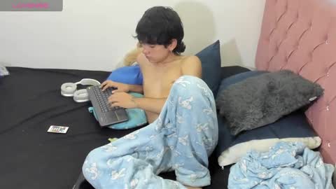 Blue online show from 6, 3, 2025