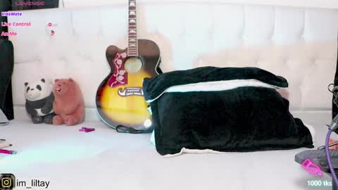 TAY   online show from 6, 1, 2025