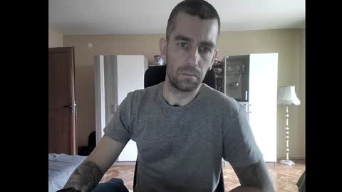 Snapshot of blue_eyed_wolf chatting on 11, 12, 2024 Runaway online show from 11, 12, 2024