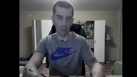 Snapshot of blue_eyed_wolf chatting on 19, 12, 2024 Runaway online show from 19, 12, 2024