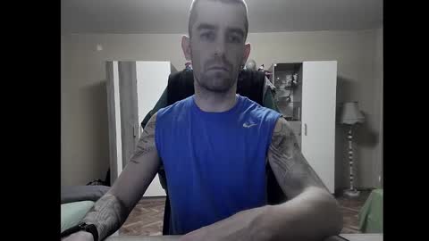 Snapshot of blue_eyed_wolf chatting on 25, 12, 2024 Runaway online show from 25, 12, 2024