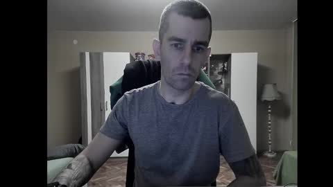 Snapshot of blue_eyed_wolf chatting on 29, 12, 2024 Runaway online show from 29, 12, 2024